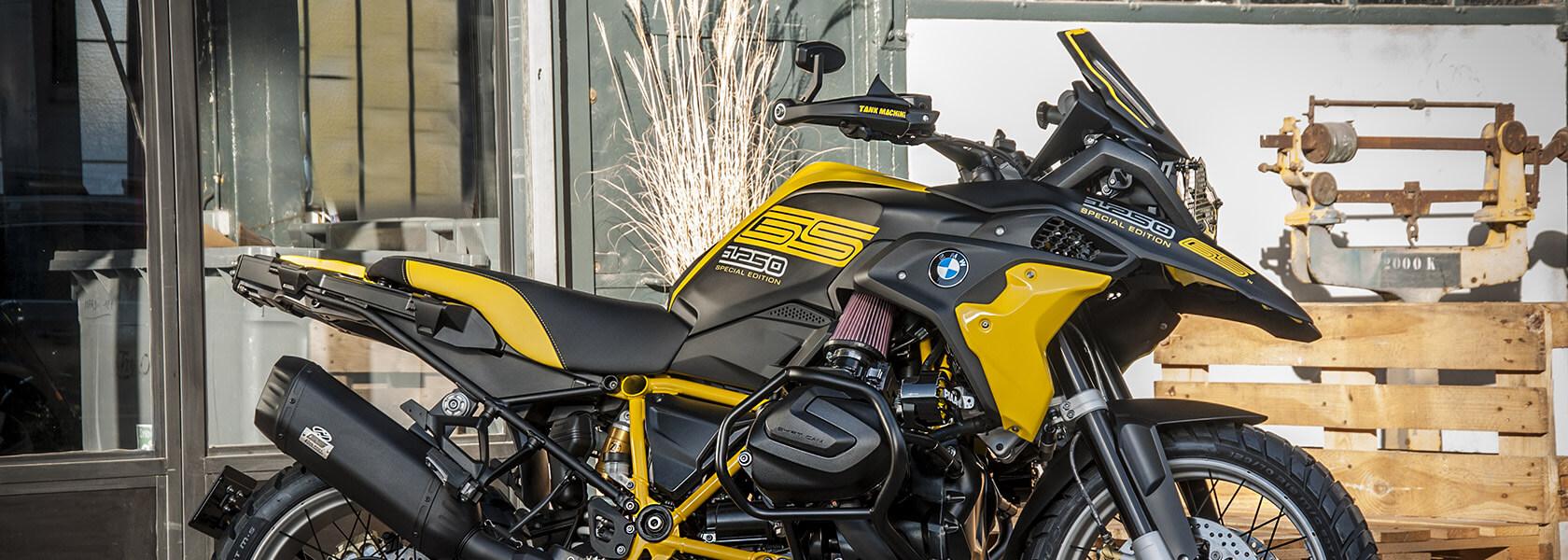 40 Years GS Édition by Tank Machine