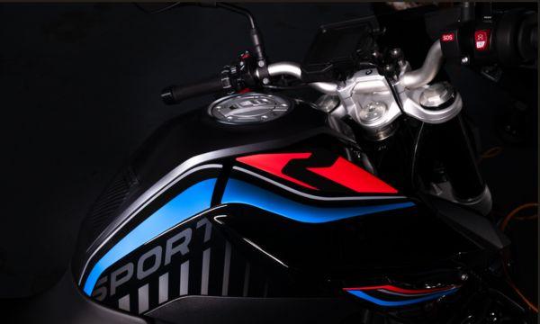BMW F 900 R et BMW F 900 XR Sport Edition'