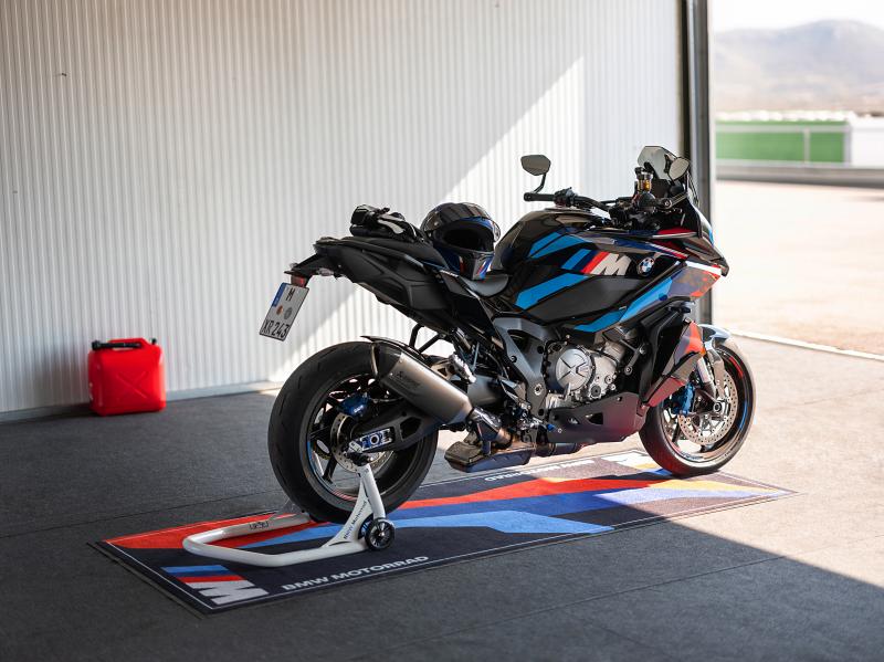 BMW M 1000 XR'