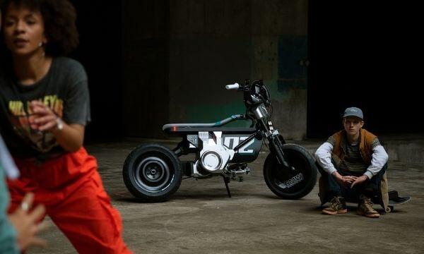 Le Concept CE 02, signé BMW Motorrad