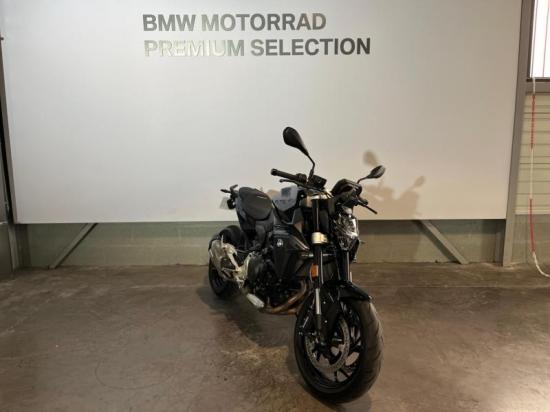 BMW ROADSTER F 900 R
