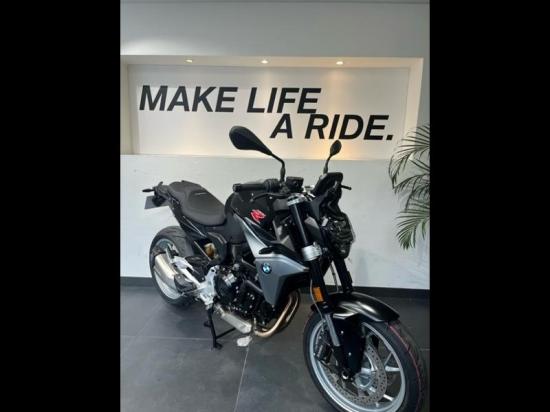 BMW ROADSTER F 900 R