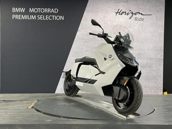 BMW URBAN MOBILITY CE 04