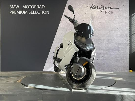 BMW URBAN MOBILITY CE 04