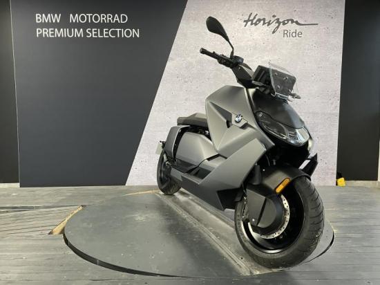 BMW URBAN MOBILITY CE 04