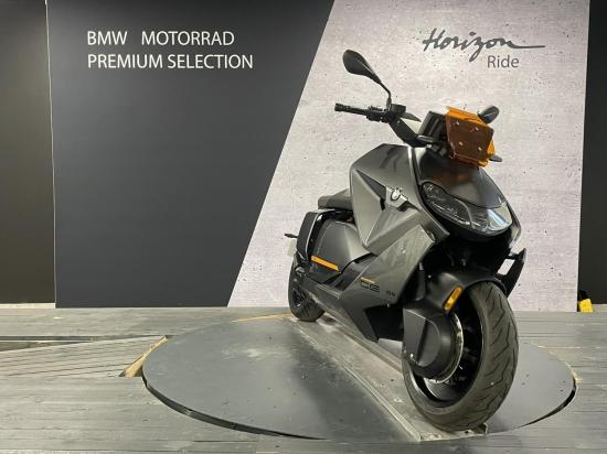 BMW URBAN MOBILITY CE 04