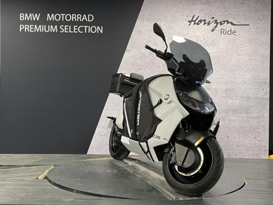 BMW URBAN MOBILITY CE 04