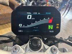 BMW ROADSTER F 900 R