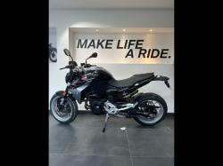 BMW ROADSTER F 900 R