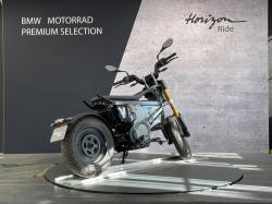 BMW URBAN MOBILITY CE 02