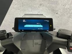 BMW URBAN MOBILITY CE 04