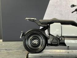 BMW URBAN MOBILITY CE 04