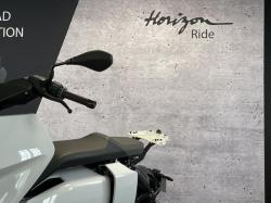 BMW URBAN MOBILITY CE 04