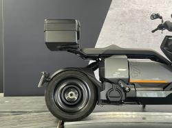 BMW URBAN MOBILITY CE 04