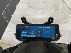 BMW URBAN MOBILITY CE 04