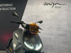 BMW URBAN MOBILITY CE 04