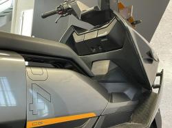BMW URBAN MOBILITY CE 04