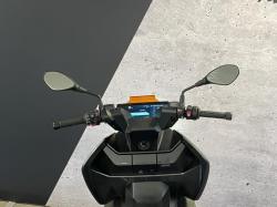 BMW URBAN MOBILITY CE 04