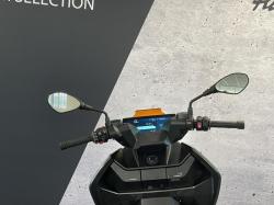 BMW URBAN MOBILITY CE 04