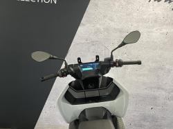 BMW URBAN MOBILITY CE 04