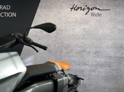 BMW URBAN MOBILITY CE 04