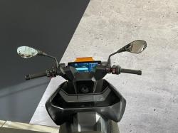 BMW URBAN MOBILITY CE 04