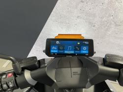 BMW URBAN MOBILITY CE 04