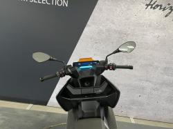 BMW URBAN MOBILITY CE 04