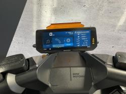 BMW URBAN MOBILITY CE 04