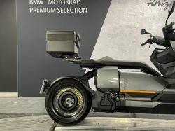 BMW URBAN MOBILITY CE 04