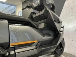 BMW URBAN MOBILITY CE 04