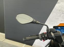 BMW URBAN MOBILITY CE 04