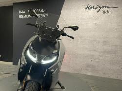 BMW URBAN MOBILITY CE 04