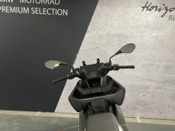 BMW URBAN MOBILITY CE 04