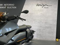 BMW URBAN MOBILITY CE 04