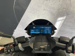 BMW URBAN MOBILITY CE 04