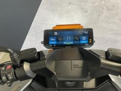BMW URBAN MOBILITY CE 04
