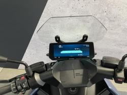 BMW URBAN MOBILITY CE 04