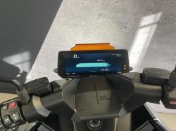 BMW URBAN MOBILITY CE 04