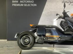 BMW URBAN MOBILITY CE 04