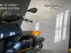 BMW URBAN MOBILITY CE 04