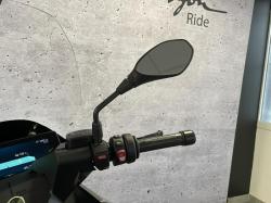 BMW URBAN MOBILITY CE 04