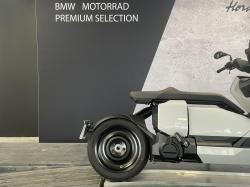 BMW URBAN MOBILITY CE 04