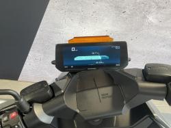 BMW URBAN MOBILITY CE 04