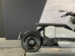 BMW URBAN MOBILITY CE 04