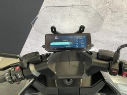 BMW URBAN MOBILITY CE 04