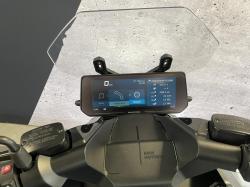 BMW URBAN MOBILITY CE 04