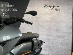 BMW URBAN MOBILITY CE 04