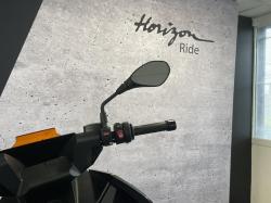 BMW URBAN MOBILITY CE 04