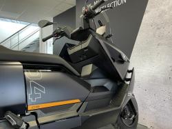 BMW URBAN MOBILITY CE 04